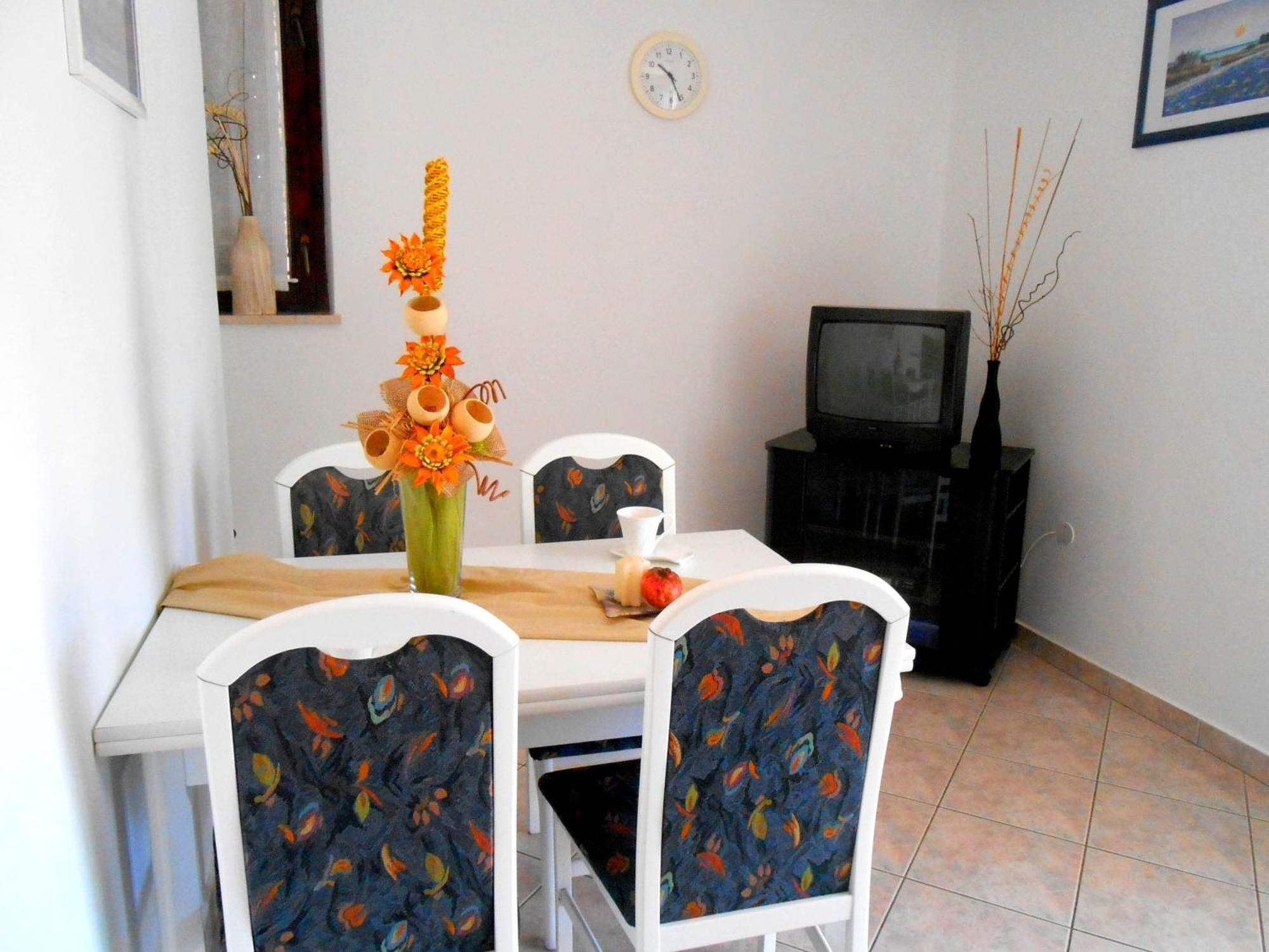 Apartment Luma