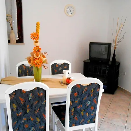 Villa Luma Apartments Labin  Zimmer foto