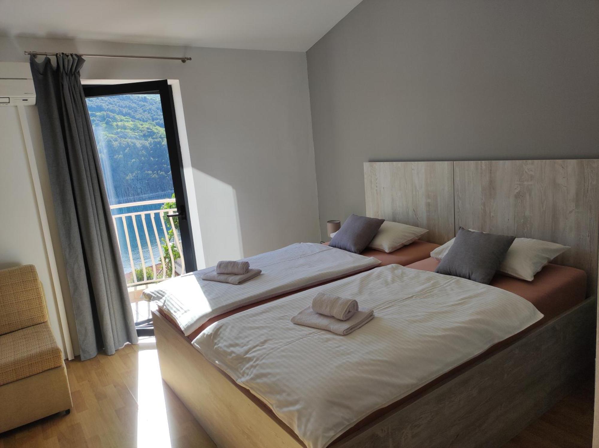 Apartment Luma